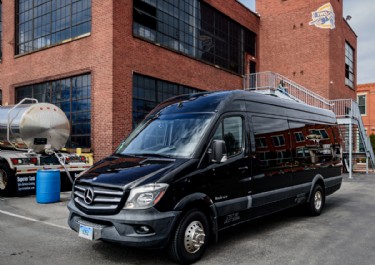 Mercedes-Benz Sprinter Photo