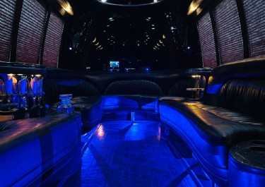 14-Passenger Limo Party Bus Photo